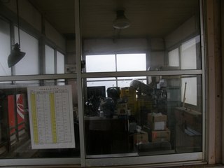 MADOGUCHI1-.JPG - 25,412BYTES