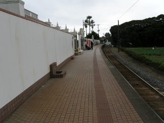 HOME.JPG - 27,534BYTES