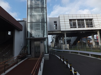 front-n2.jpg(55554 byte)