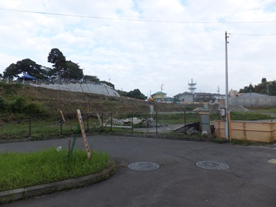 front-e2.jpg(51509 byte)