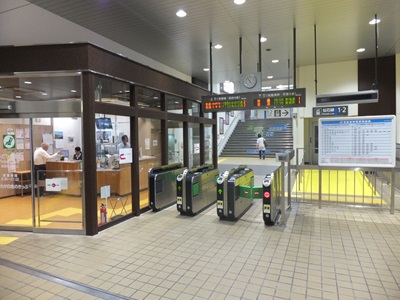 gate.jpg(64968 byte)