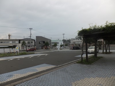 front-w2.jpg(51271 byte)