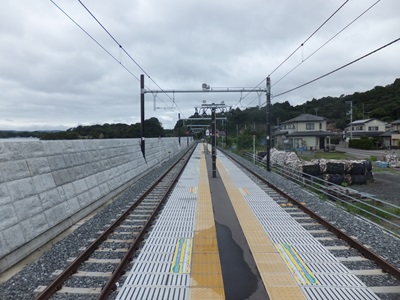 platform-a.jpg(66386 byte)