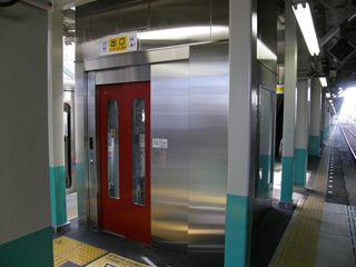 �G���x�[�^�[