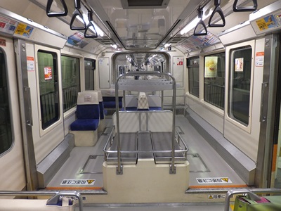 inside2c.jpg(67903 byte)