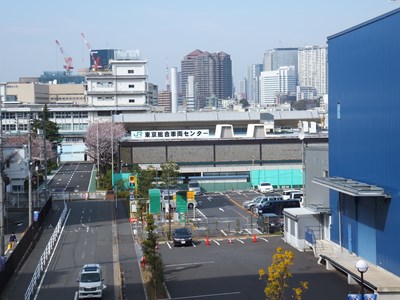 �ԗ��Z���^�[