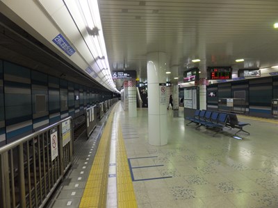 ���}��������z�[��