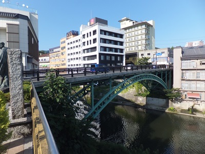 �摜�̐���