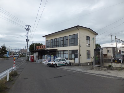 building2.jpg(51082 byte)