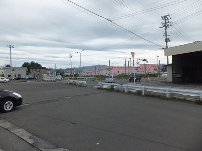 front.jpg(48359 byte)