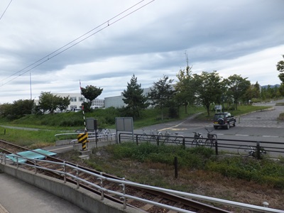 front1a.jpg(60025 byte)