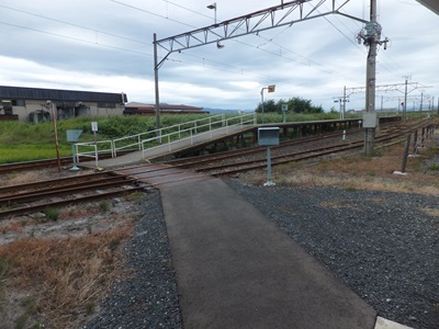 platform.jpg(64987 byte)