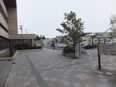 front.jpg(55938 byte)