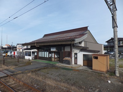 building4.jpg(59611 byte)